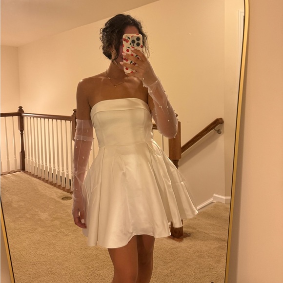 Meshki Eileen Dress White Size Small - Picture 4 of 4